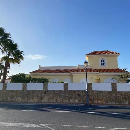 Oasis Golf Villa
