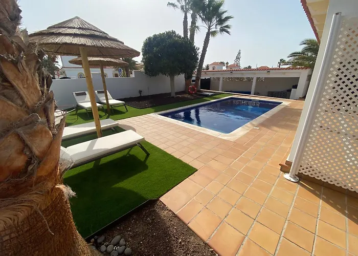 ヴィラ Oasis Golf *